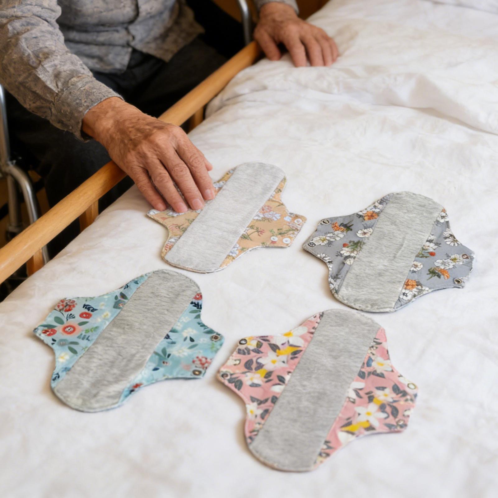 サニタリーパッド 4枚入り 再利用可能 漏れ防止 サニタリー - Cloth Pad Reusable のレビューと価格